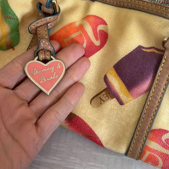 Vintage Dooney & Bourke Wristlet & Duffle Purse BUNDLE Popsicles - Picture 6 of 8